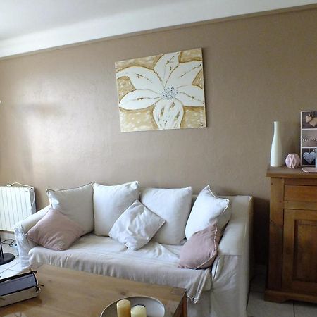 Apartamento F3 Avec Parking Le Dauphin Sète Exterior foto